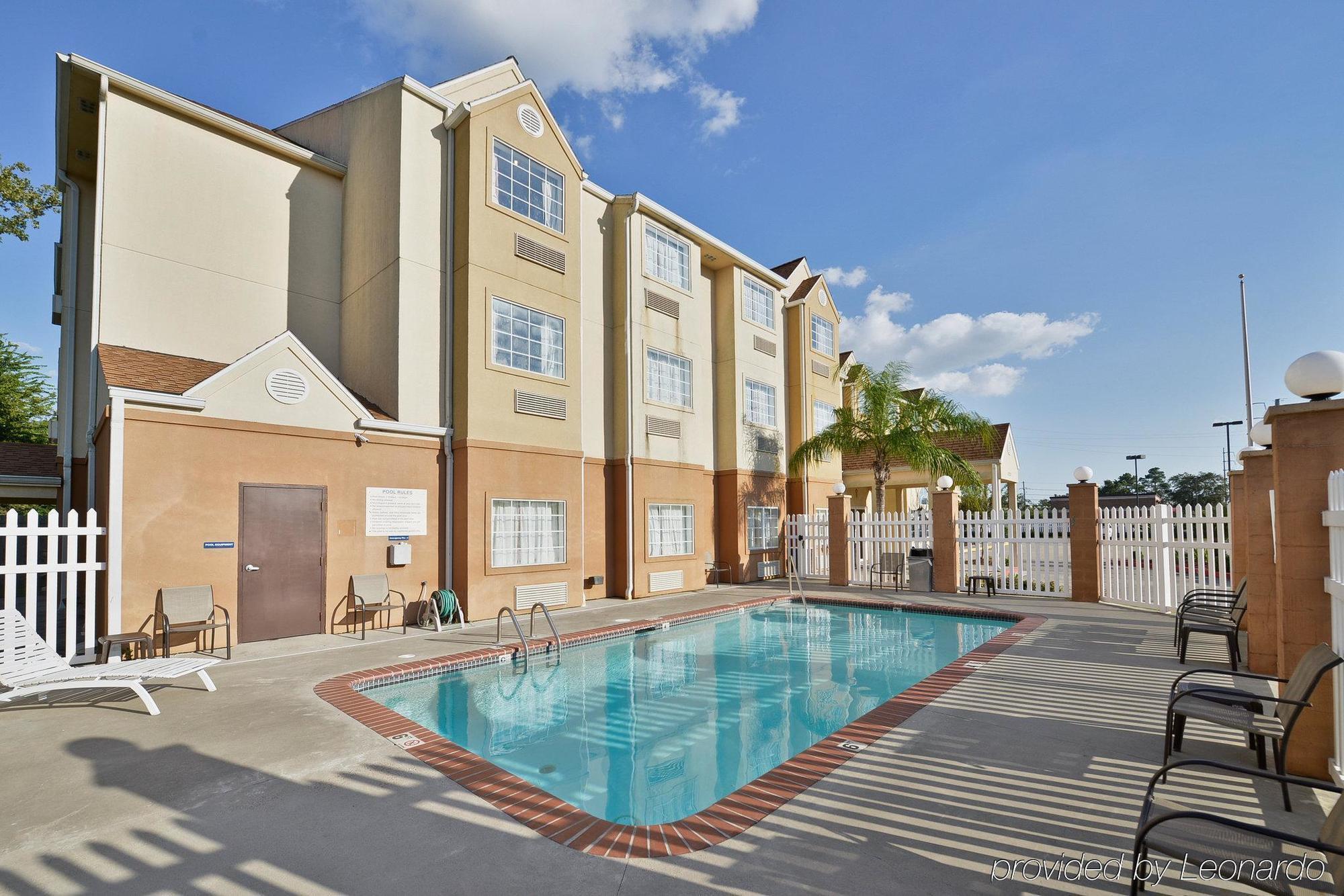 Americas Best Value Inn Lake Charles Interstate 210 Екстериор снимка